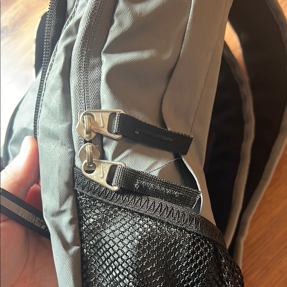 Nike Gray and Black Backpack with Padded Straps and Durable Design - Picture 7 of 10